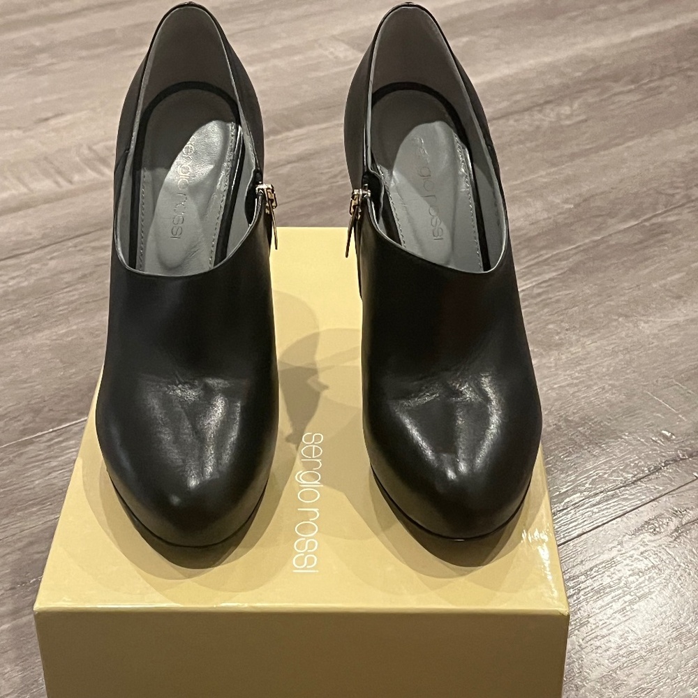 Sergio Rossi Side Zip Bootie